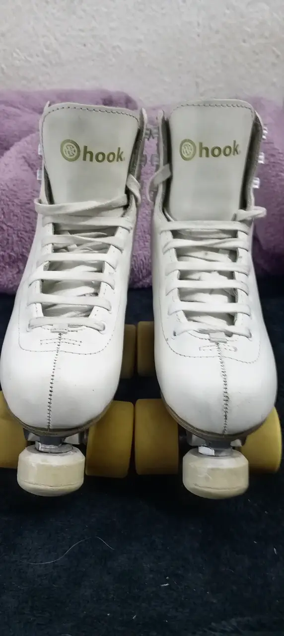 Patines de cuatro ruedas - 2
