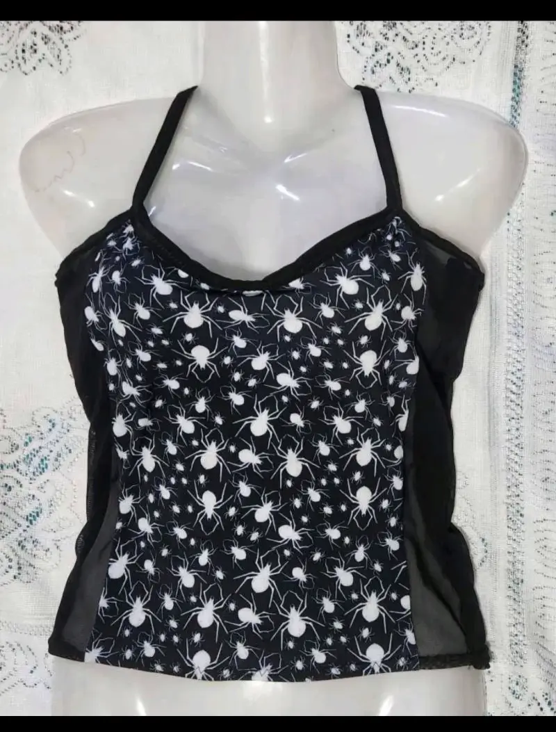 Top negro nuevo con estampado de arañas - 1
