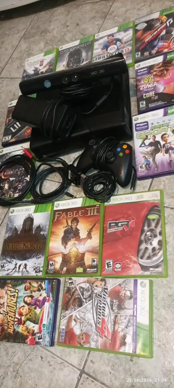 Consola Xbox 360 con juegos - 4