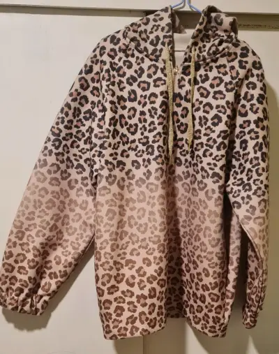Chaqueta con estampado de leopardo - miniatura 1