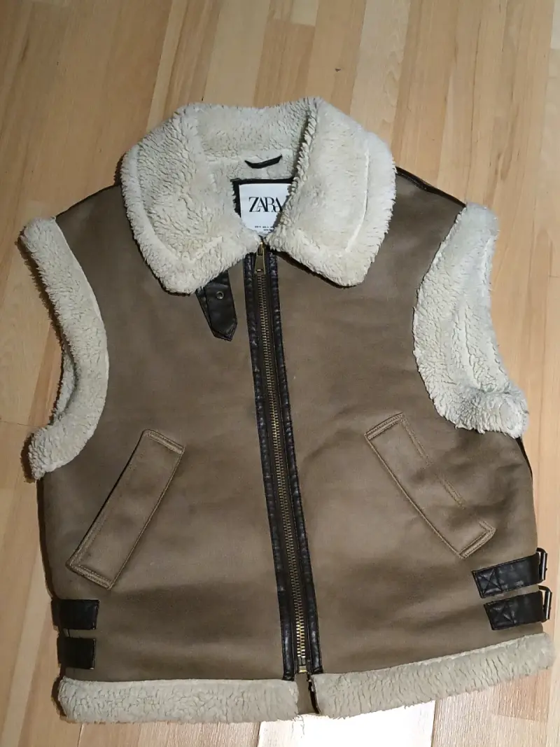 Chaleco Zara con lana beige - 1