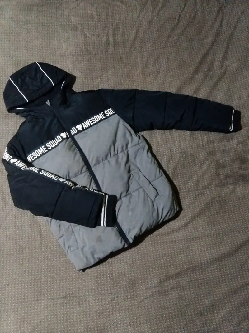 Chaqueta Awesome Squad bicolor con capucha - 2