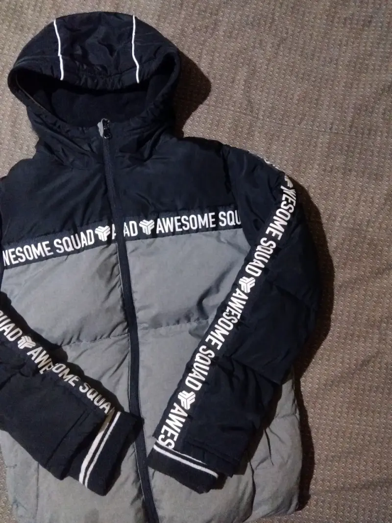 Chaqueta Awesome Squad bicolor con capucha - 4