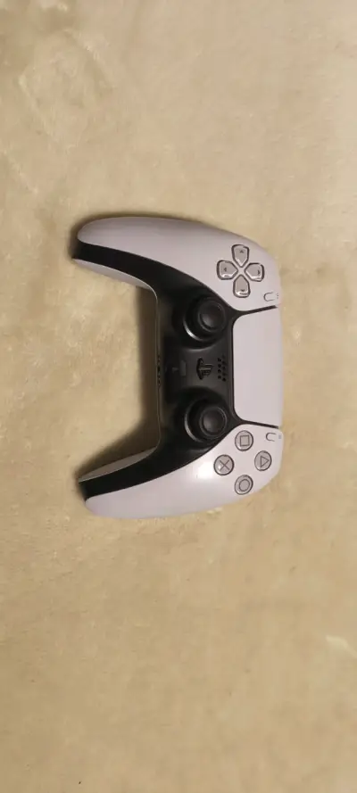Consola PlayStation 5 con mando - miniatura 2