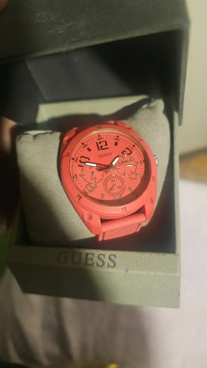 Reloj Guess y ferrari - 1