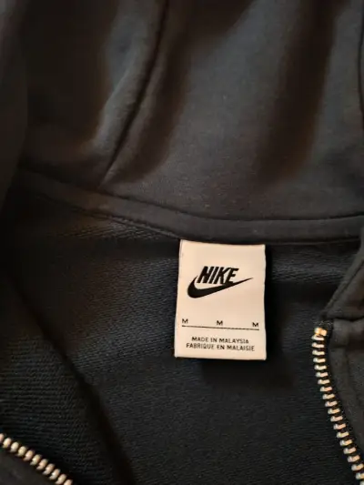 Polerón nike negro - miniatura 3