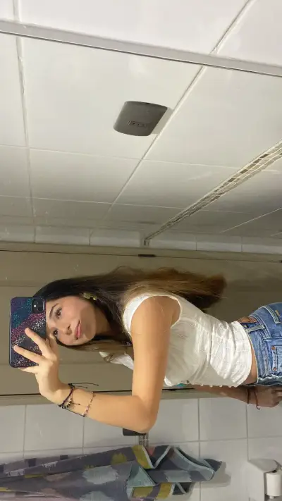 Top blanco sin mangas tipo blusa - miniatura 3