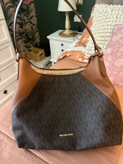 Bolso Michael Kors marrón - miniatura 1