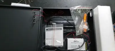 Control acceso ZKTeco avanzado - miniatura 2