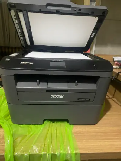 Impresora multifuncional Brother MFC - miniatura 2
