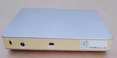 Disco duro externo seagate 1TB - miniatura 2