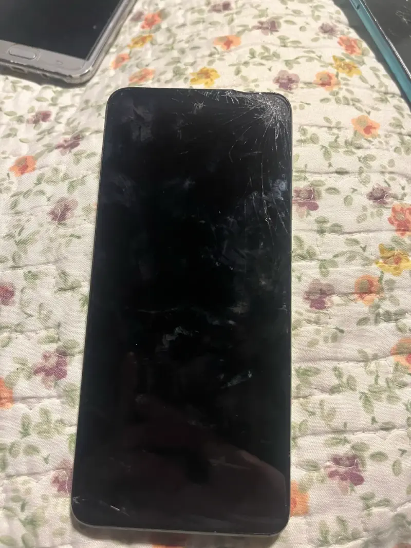 Celular Motorola con doble cámara - 2