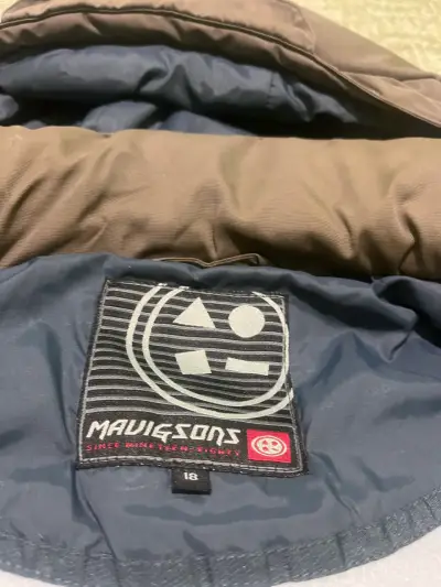 Chaqueta de invierno color negro - miniatura 5