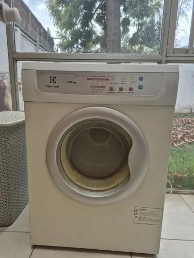 Lavadora Electrolux 7kg blanca - miniatura 1