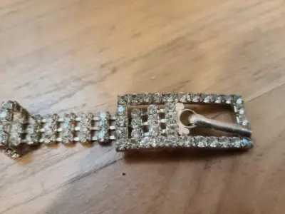 Cinturón plateado brillante de strass - miniatura 2