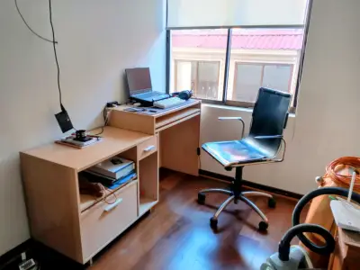 Escritorio doble con almacenaje - miniatura 2