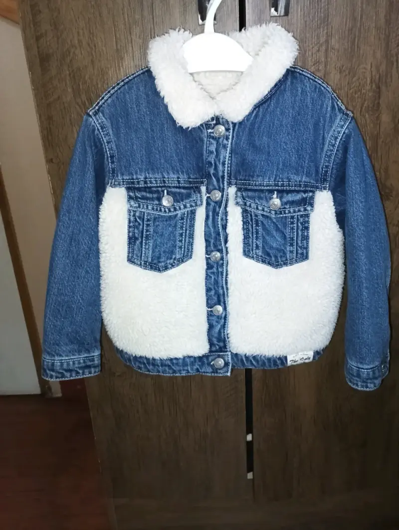 Chaqueta denim Minnie Mouse para niña - 2