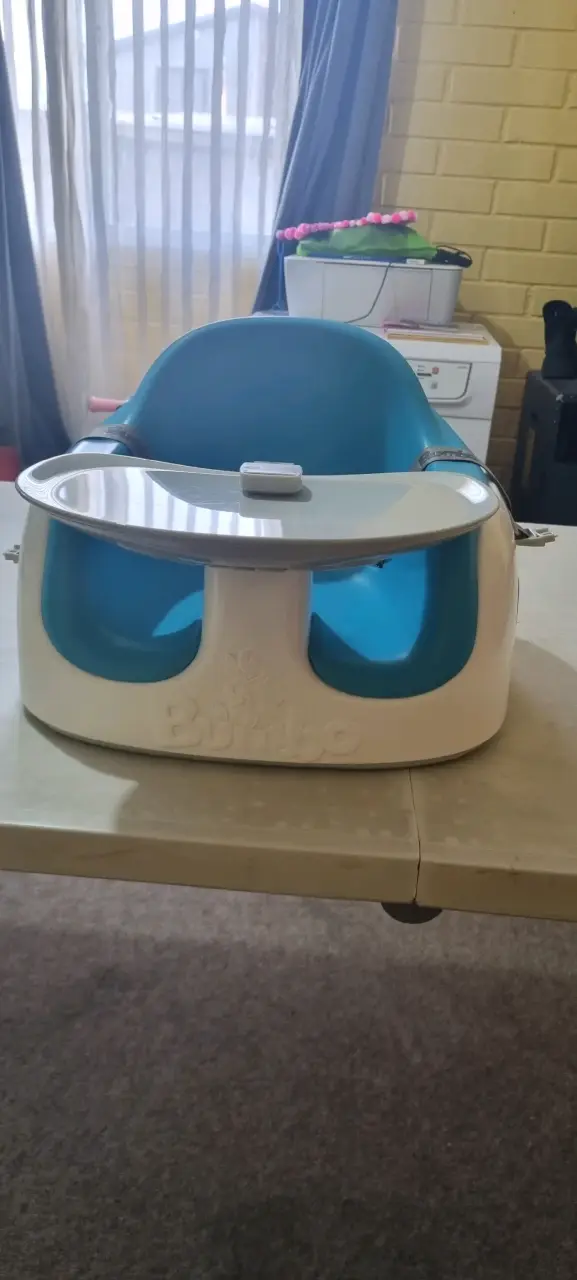 Silla para bebé azul con bandeja - 2