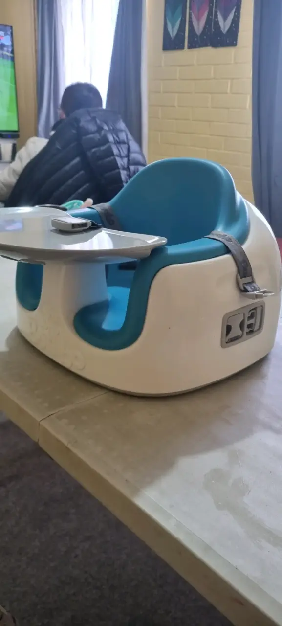 Silla para bebé azul con bandeja - 3