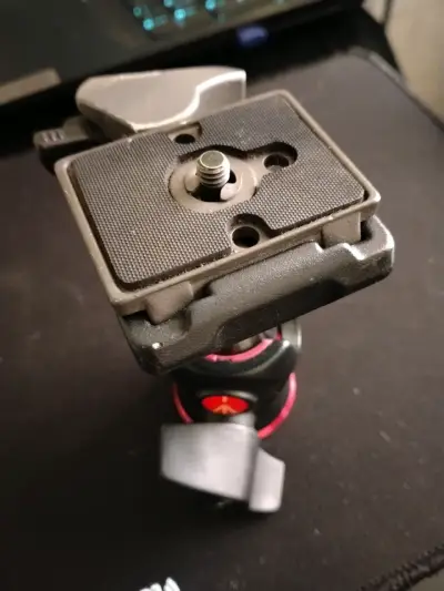 Cabezal de trípode Manfrotto - miniatura 6