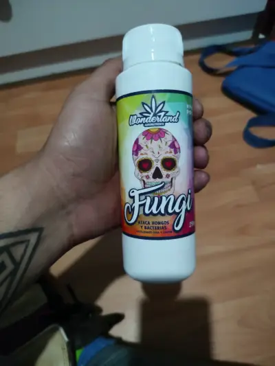 Insecticida wonderland fungi y outpest 250ml - miniatura 2