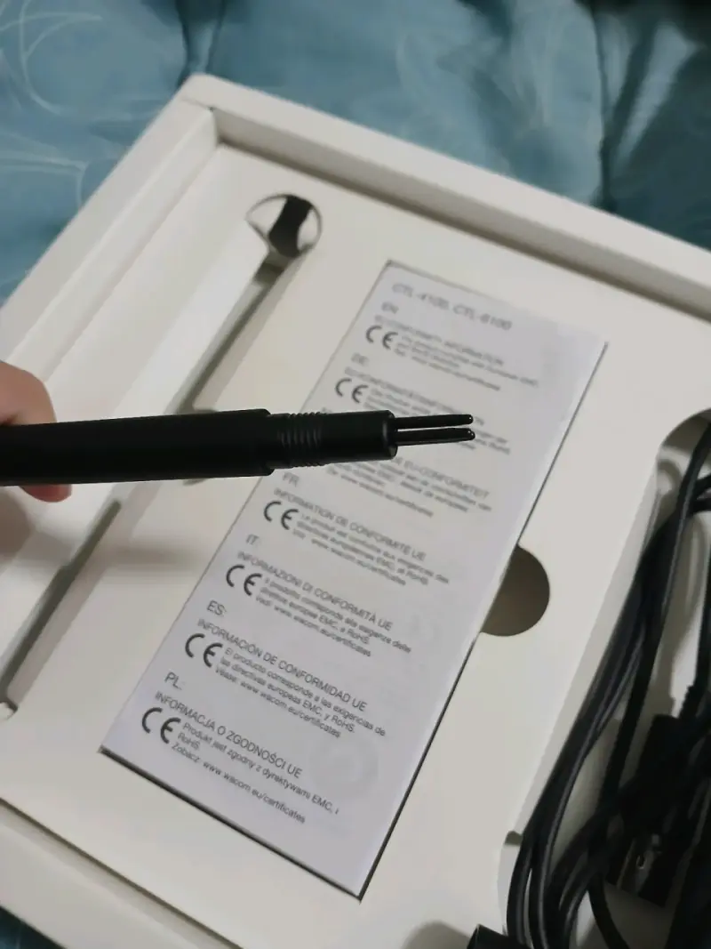 Tableta gráfica Wacom Intuos - 4