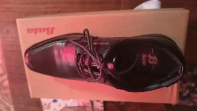 Zapatos formales Bata negros - miniatura 3