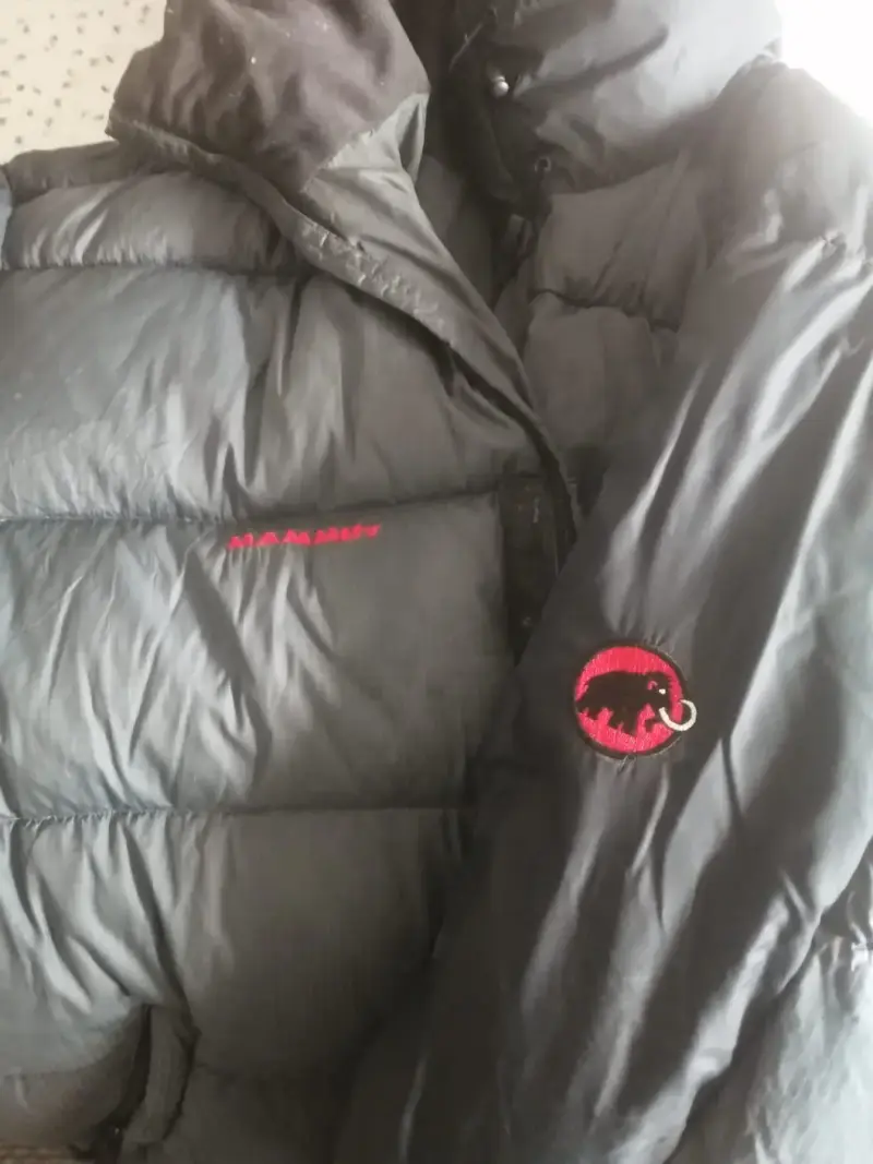 Parka negra Mammut alta Montaña - 1