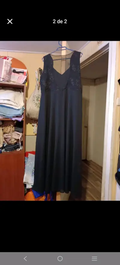 Vestido negro elegante - miniatura 1