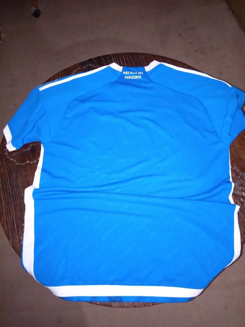 Camiseta roja futbolera Coolbet - 2