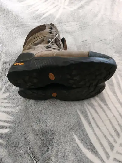 Botas Aigle modelo Altavio,Goretex Vibram - miniatura 4