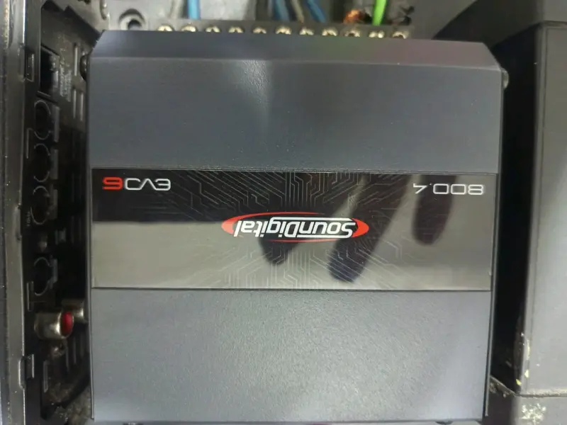Amplificador Soundigital - 1