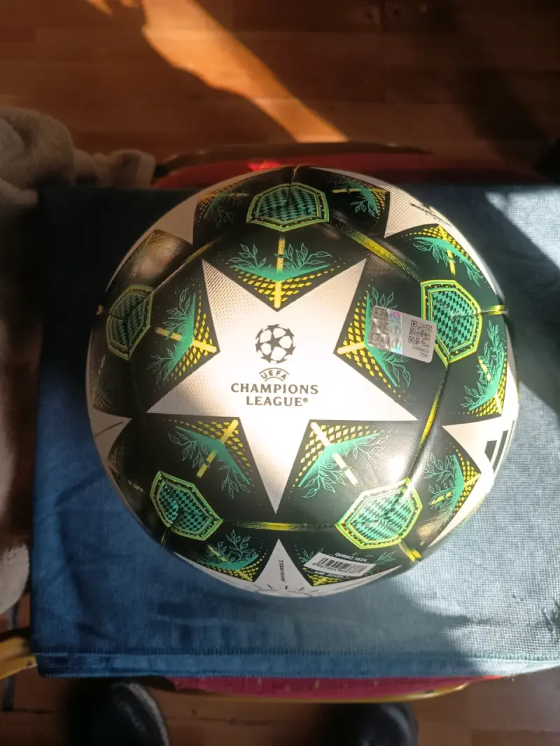 Balón Champions League - 1