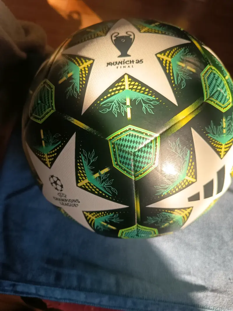 Balón Champions League - 4