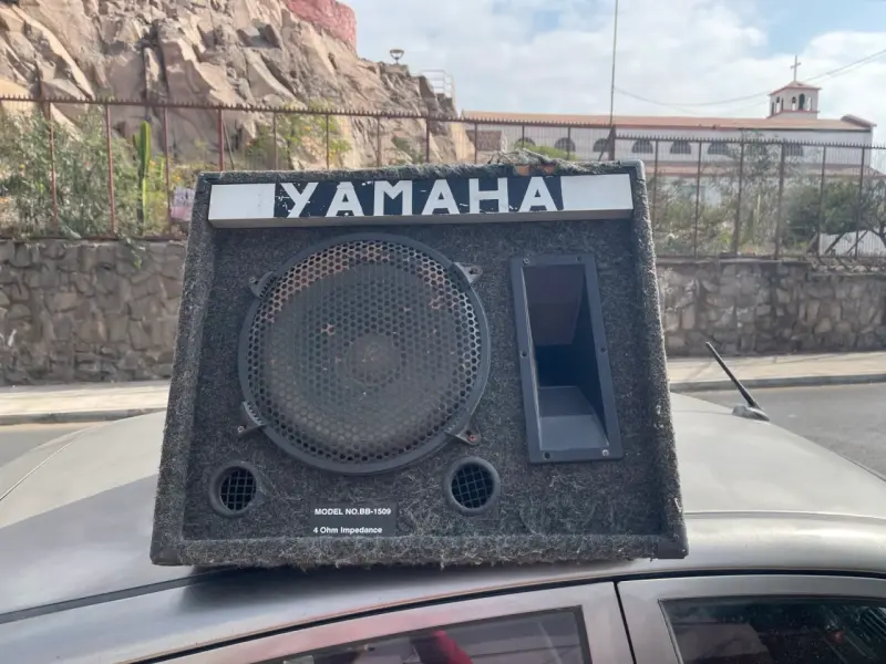 Altavoz Yamaha BB-1509 usado - 1