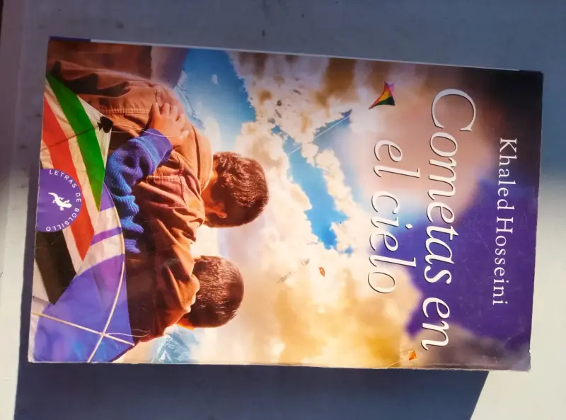 Libro Cometas en el cielo