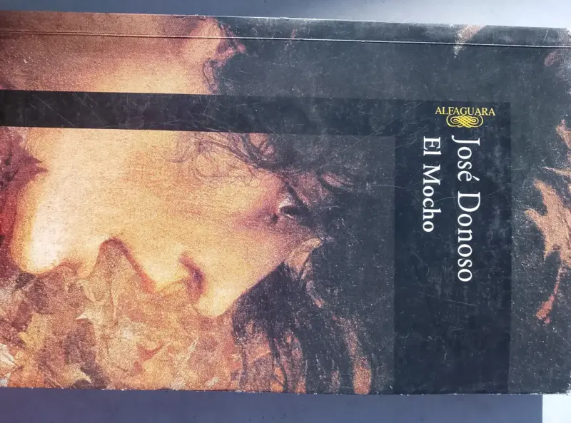 Libro El Mocho de José Donoso - 1