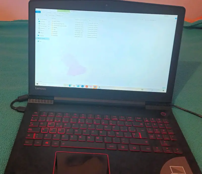 Notebook Lenovo gaming - 2