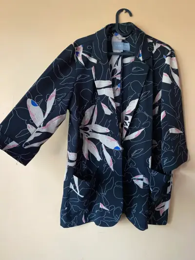 Blusa kimono estampado floral - miniatura 2