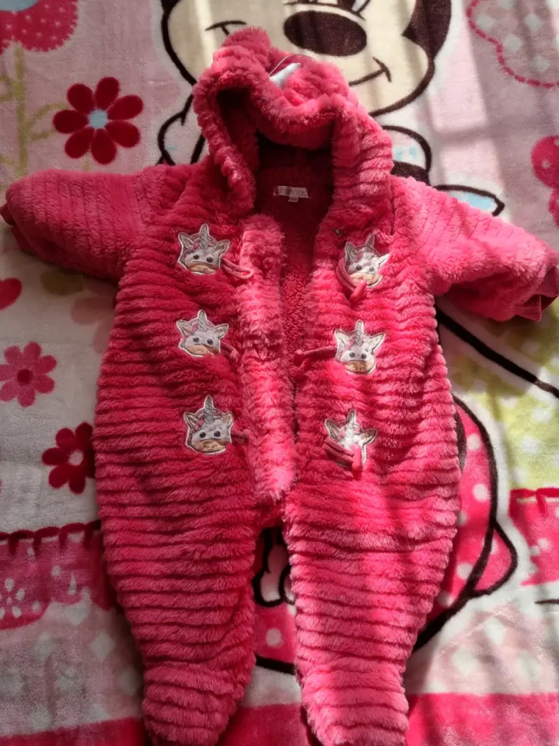Enterito peluche rosado unicornio 3-6 meses