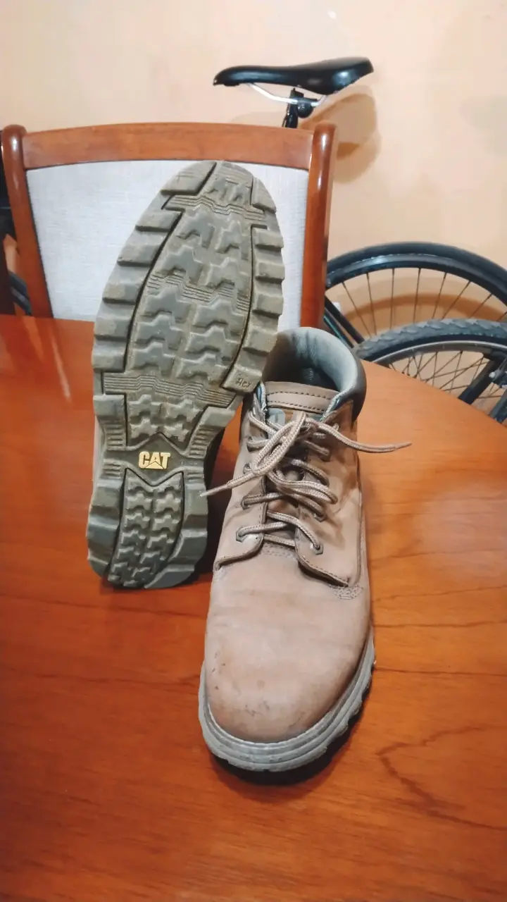 Botas Caterpillar marrón usadas 43 - 3