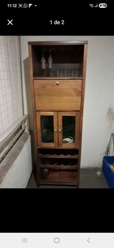 Vitrina de madera para copas - miniatura 1