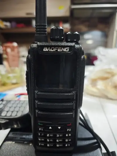 Radio Baofeng portátil y base Icom - miniatura 3