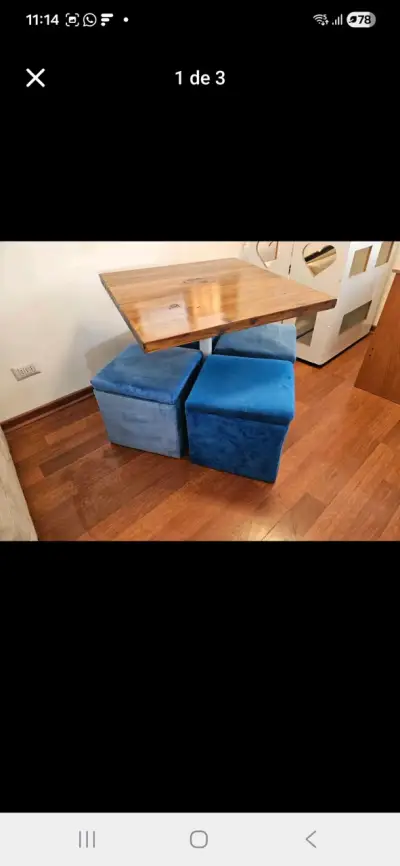 Mesa plegable con puff azules - miniatura 1