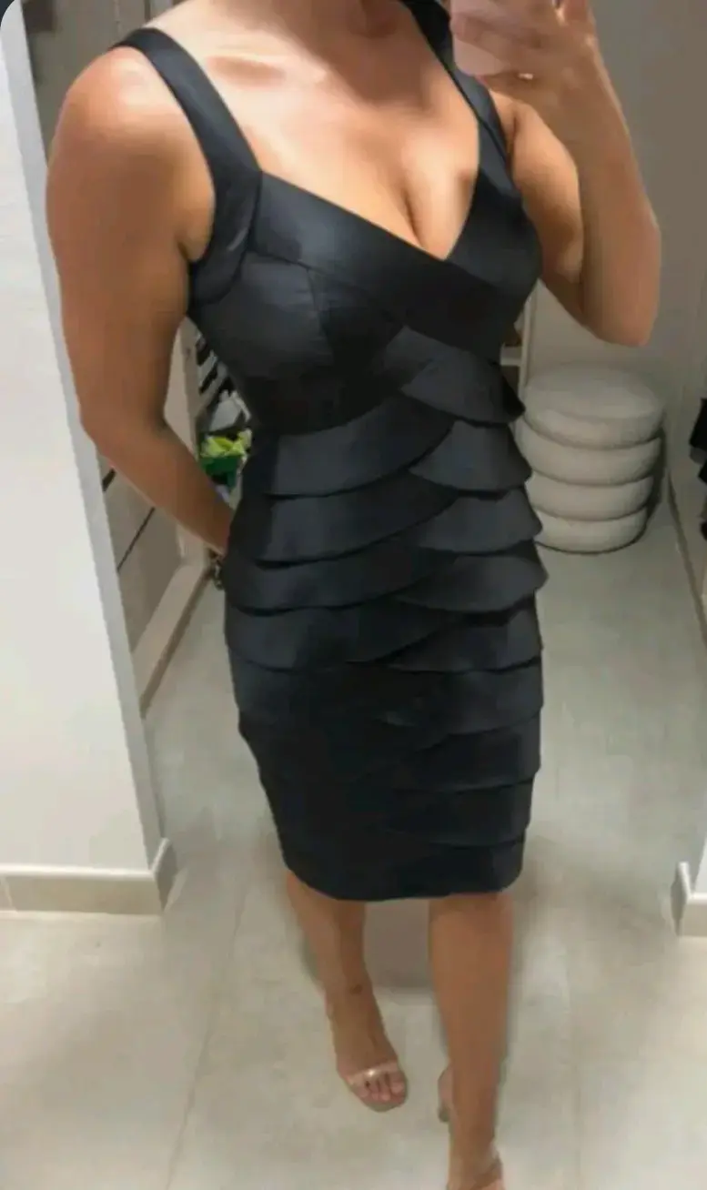 Vestido negro elegante - 2
