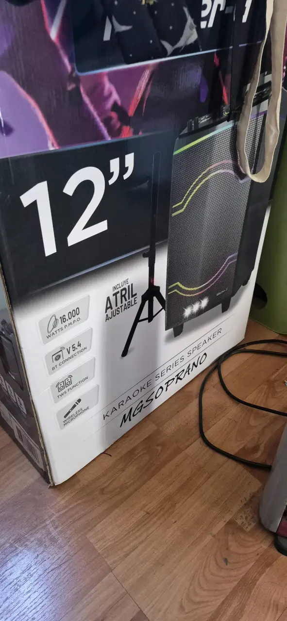 Parlante karaoke MG Soprano 12"
