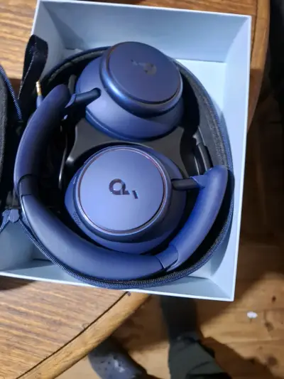 Audífonos Soundcore Space Q45 - miniatura 3