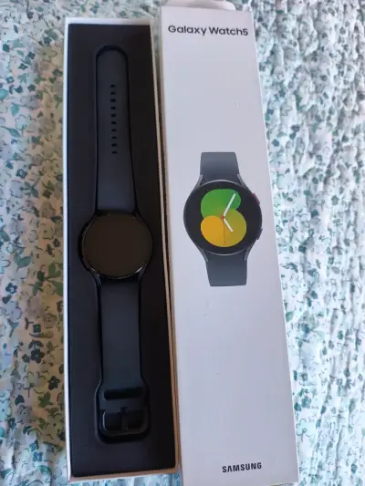 Samsung Galaxy Watch5 negro - miniatura 1