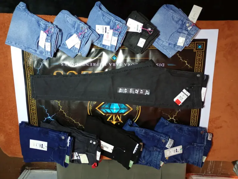👖✨ JEANS DE MUJER NUEVOS CON ETIQUETA ✨👖 - 1