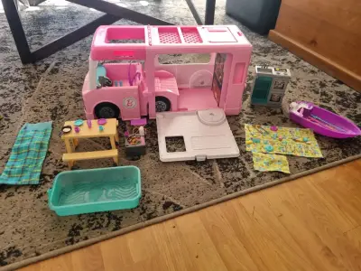 3 in 1 dream camper barbie - miniatura 1